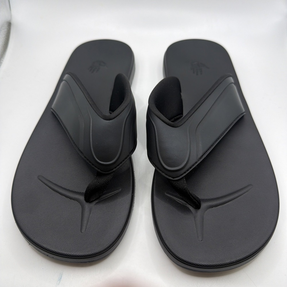 Body Glove Men's Flip Flops Sandals Black Size 9. New